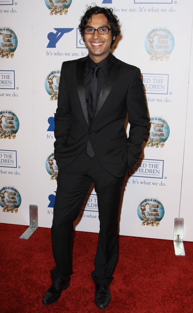 Kunal Nayyar;<br>2009 World Magic Awards