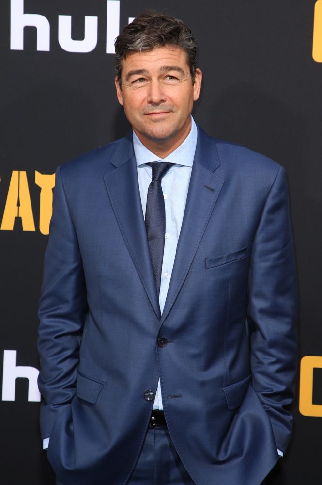 Kyle Chandler Pictures, Latest News, Videos.