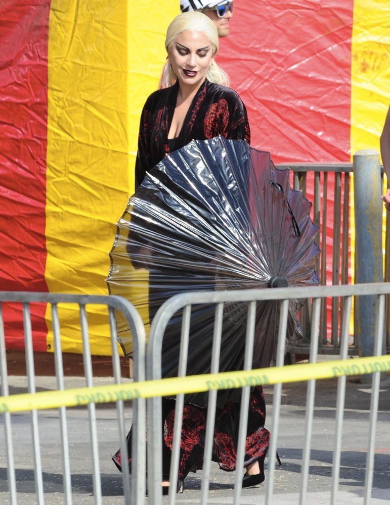 Lady GaGa;<br>Lady GaGa Dress in All Black for A Beach Carnival Scene American Horror Story: Hotel
