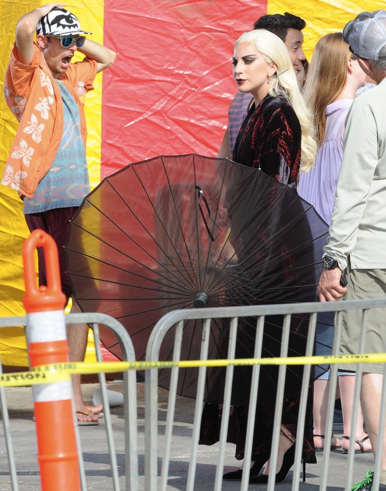 Lady GaGa;<br>Lady GaGa Dress in All Black for A Beach Carnival Scene American Horror Story: Hotel