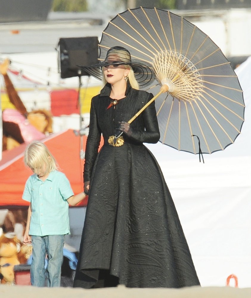 lady-gaga-beach-carnival-scene-american-