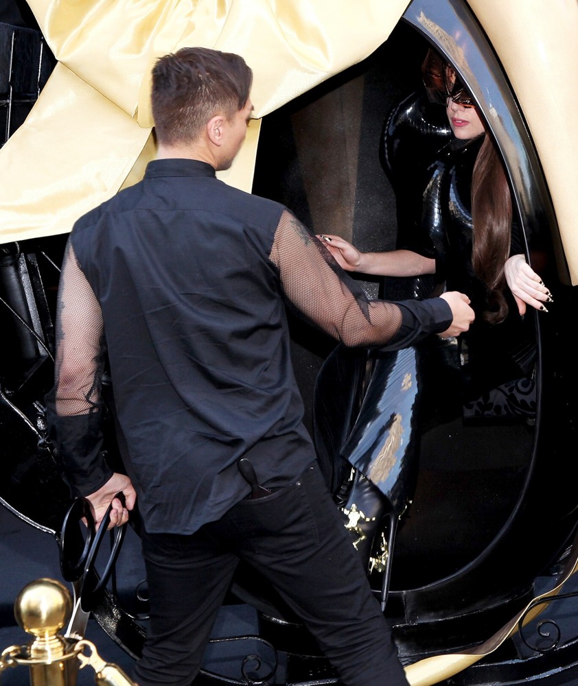 Lady GaGa;<br>Lady GaGa Arrives for Her Fame Fragrance Launch in A Horse-Drawn Carriage