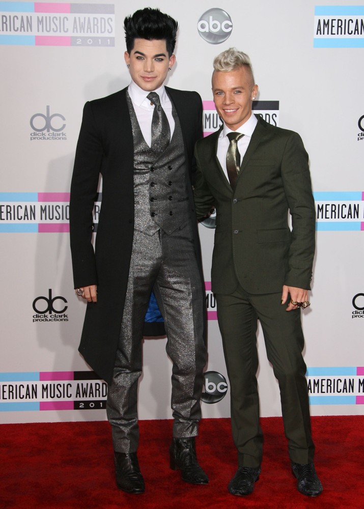 Adam Lambert;Sauli Koskinen;<br>2011 American Music Awards - Arrivals