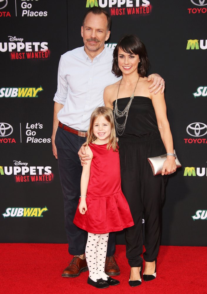 Constance Zimmer Picture 24 - Los Angeles Premiere of Disney's Muppets