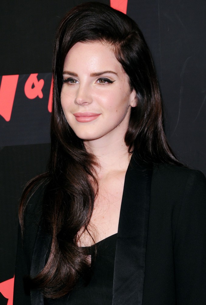 Lana Del Rey Picture 126 - H and M Hosts A Private Concert with Lana ...