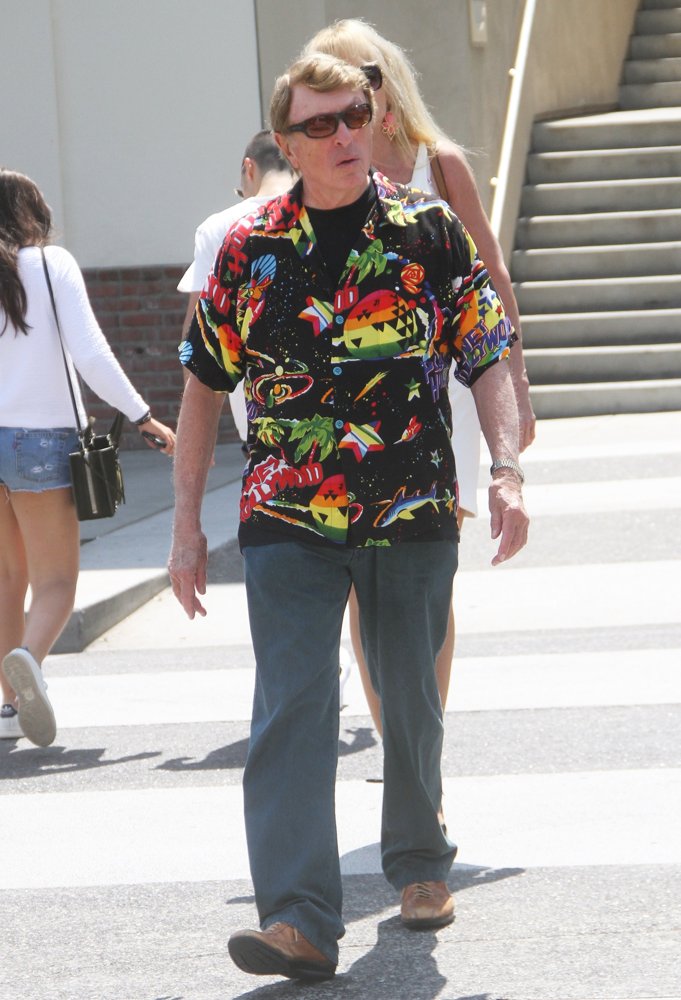 Larry Cohen;<br>Larry Cohen Spotted Out Shopping