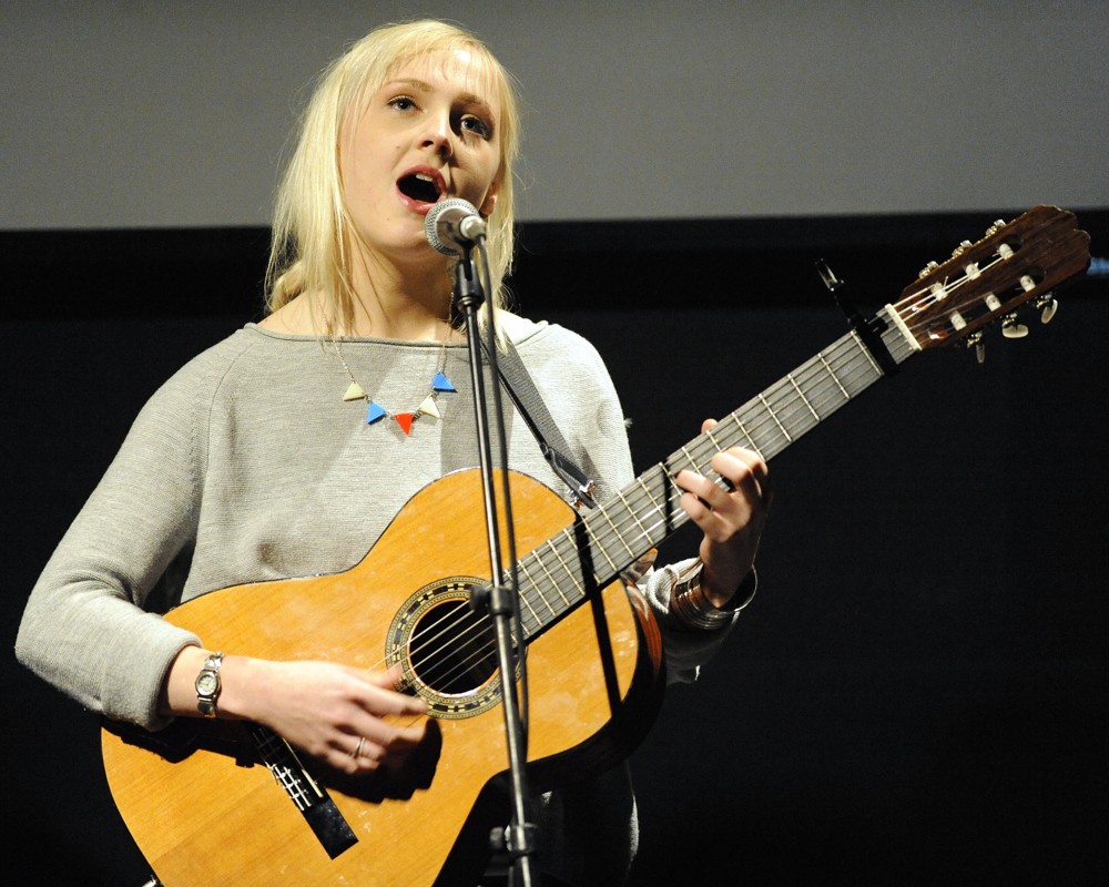 Laura Marling Pictures, Latest News, Videos.