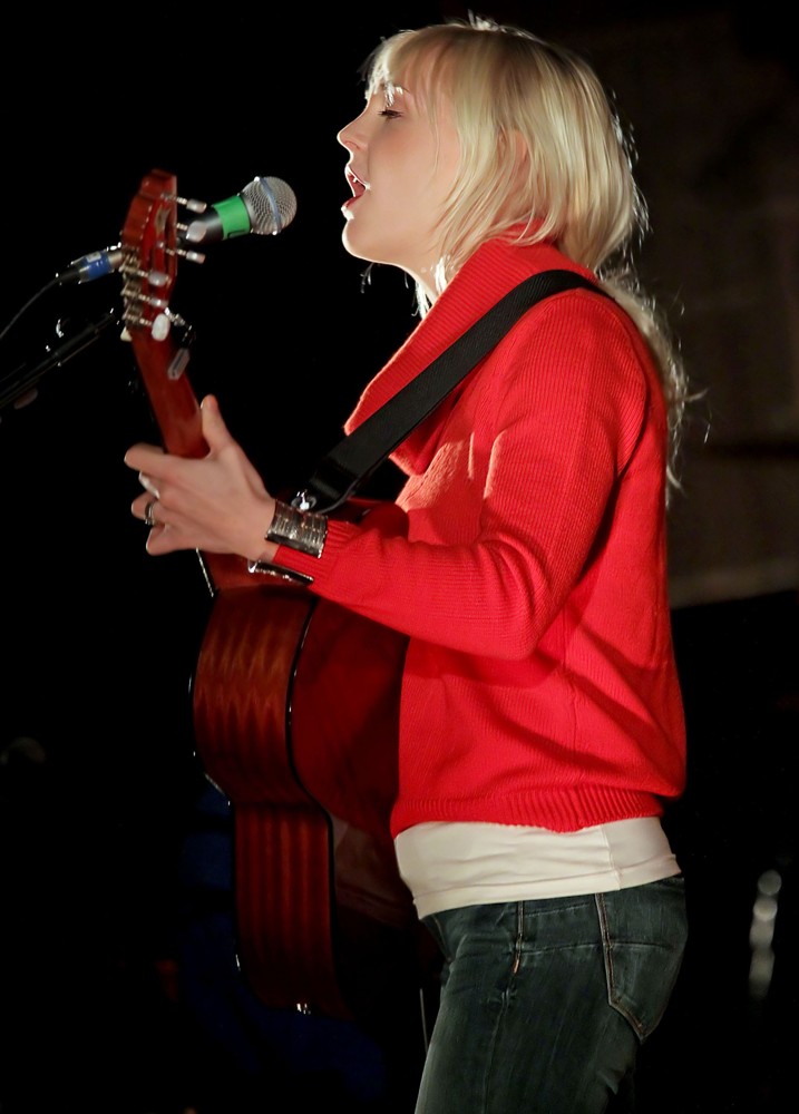 Laura Marling;<br>Laura Marling Performing Live at Liverpool Anglican Cathedral