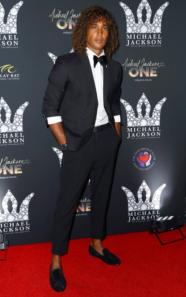 Jackson Picture 1627 - Michael Jackson Diamond Birthday Celebration