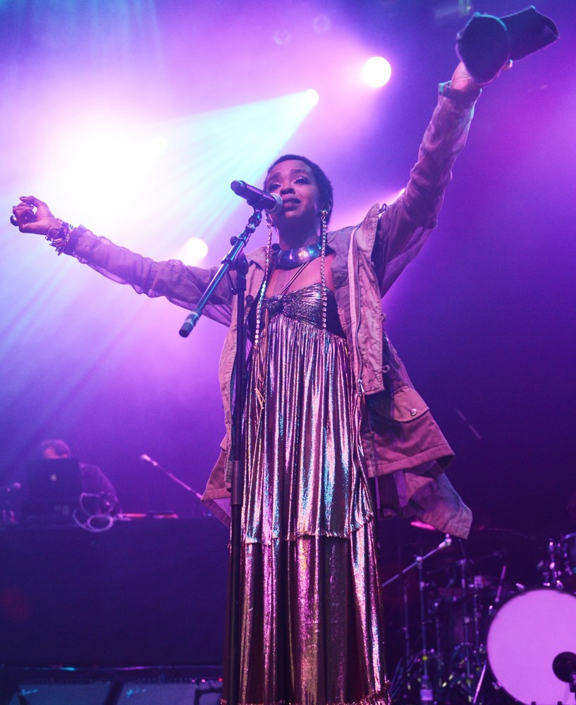 Lauryn Hill;<br>Lauryn Hill Performs Live
