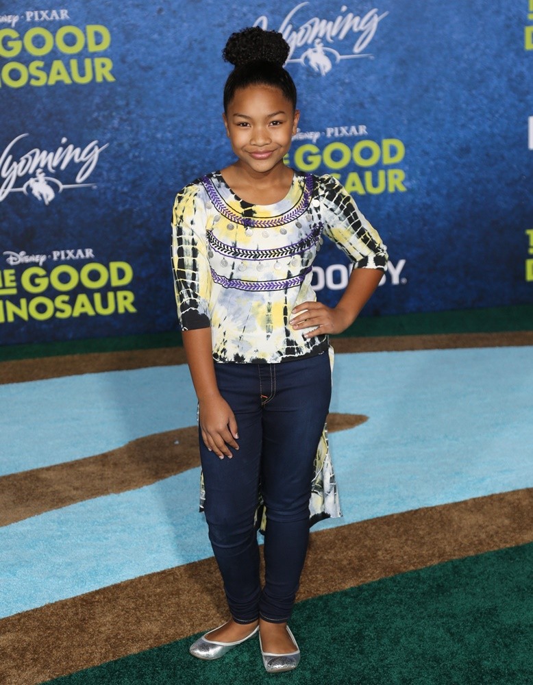 Laya Hayes;<br>Los Angeles Premiere of The Good Dinosaur - Arrivals