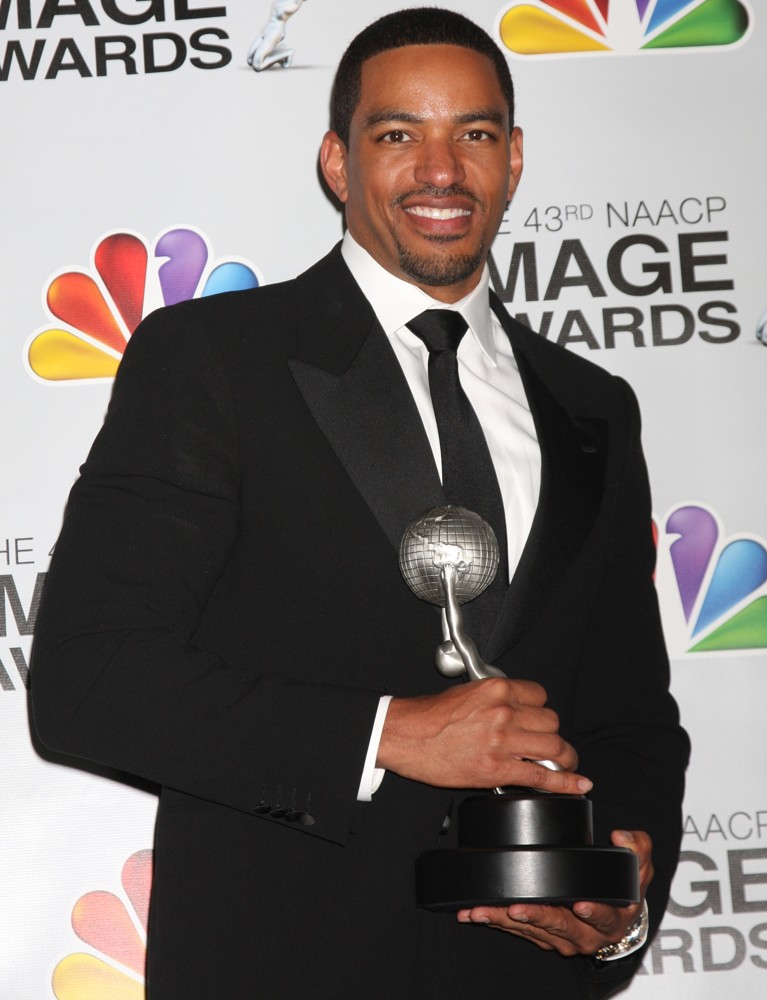 Laz Alonso;<br>The 43rd Annual NAACP Awards - Press Room