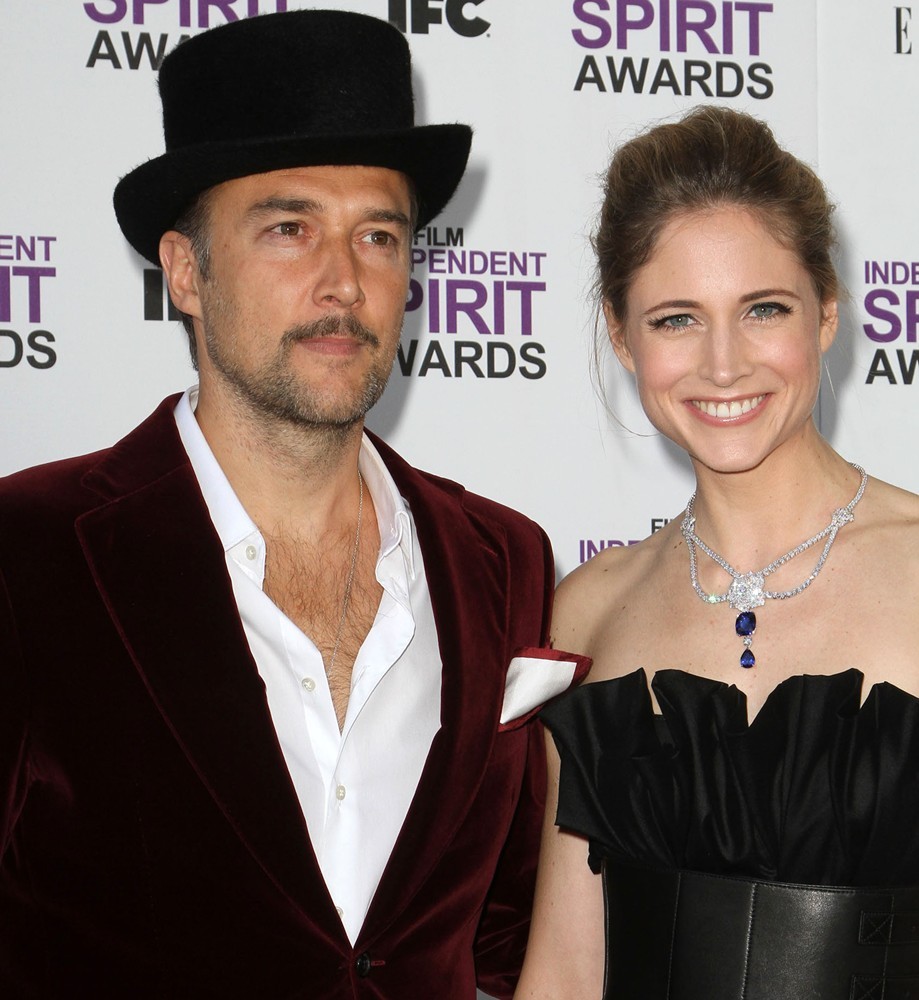 Carlos Leal;Fiona Hefti;<br>27th Annual Independent Spirit Awards - Arrivals