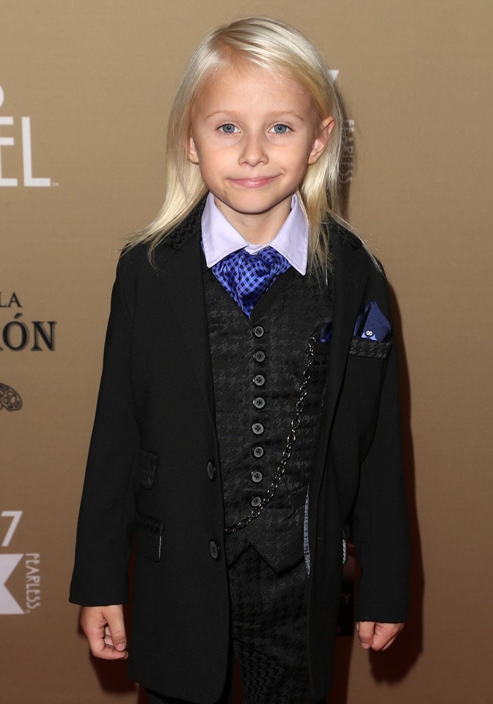 Lennon Henry;<br>Premiere Screening of FX's American Horror Story: Hotel - Arrivals