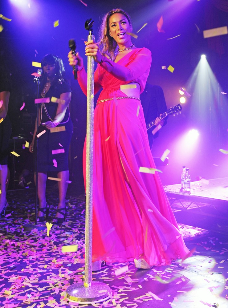 Leona Lewis;<br>Leona Lewis Performing Live