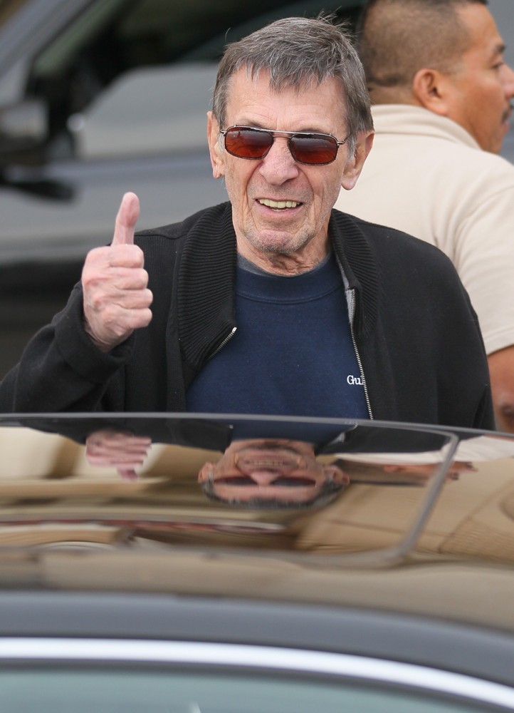 Leonard Nimoy;<br>Leonard Nimoy Leaving Barneys New York