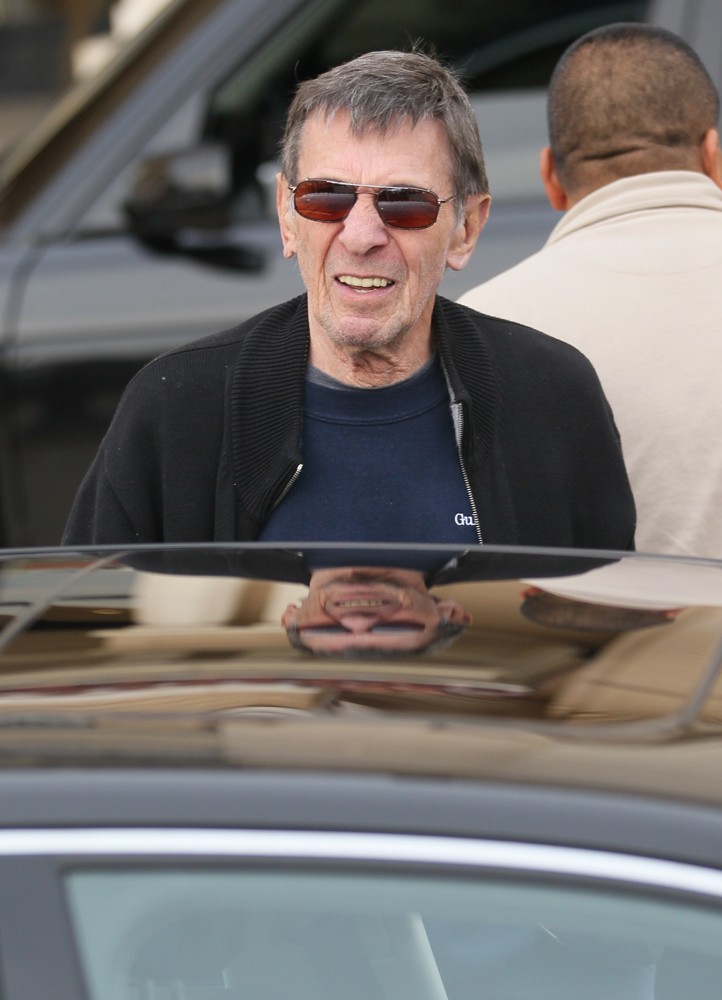 Leonard Nimoy;<br>Leonard Nimoy Leaving Barneys New York