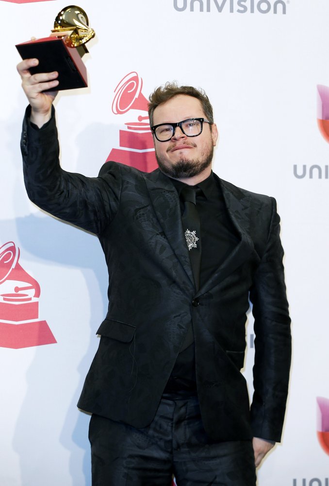 Leonel Garcia;<br>2015 Latin Grammy Awards - Press Room