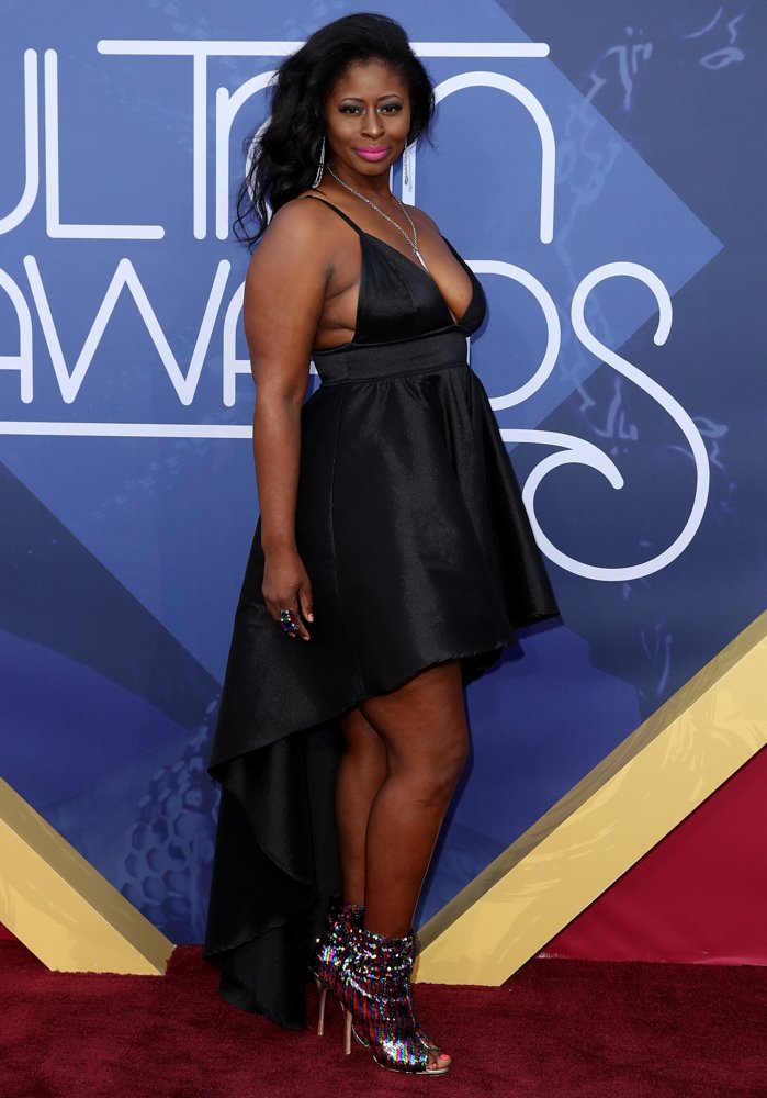Leontine Abdullah;<br>Soul Train Awards 2016 - Red Carpet Arrivals