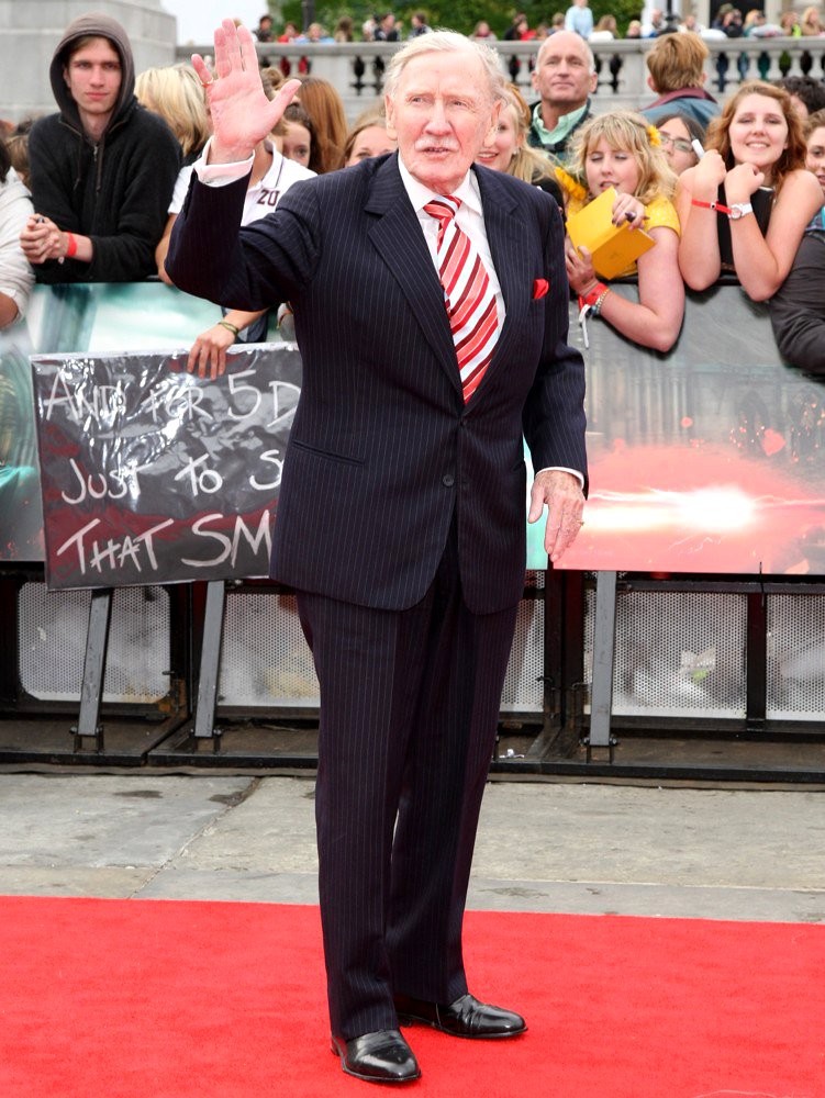 Leslie Phillips;<br>Harry Potter and the Deathly Hallows Part II World Film Premiere - Arrivals