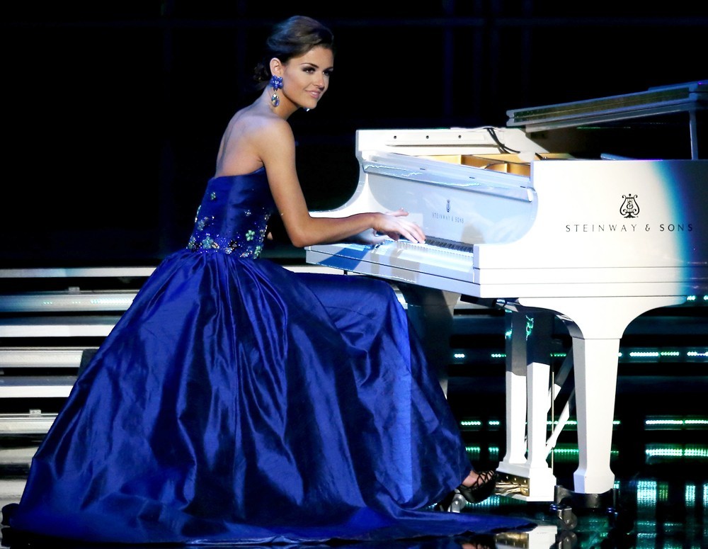 Lexie Madden;<br>2013 Miss America Final Competition