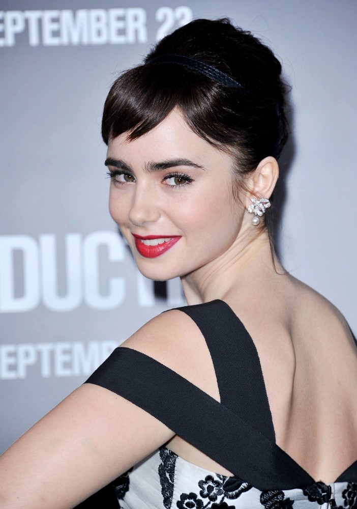 Lily Collins;<br>The Premiere of Abduction - Arrivals