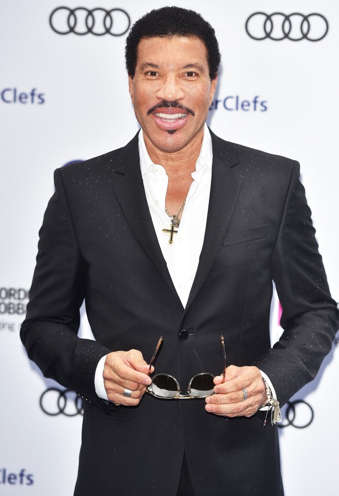 The Nordoff Robbins O2 Silver Clef Awards 2016 - Arrivals