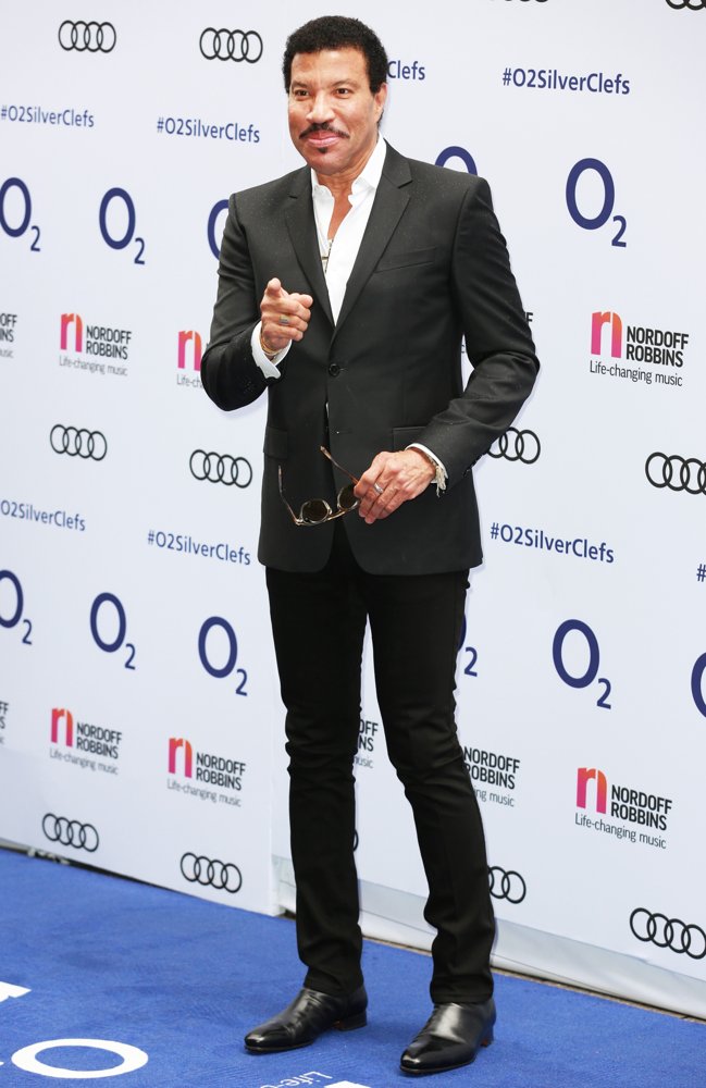 The Nordoff Robbins O2 Silver Clef Awards 2016 - Arrivals