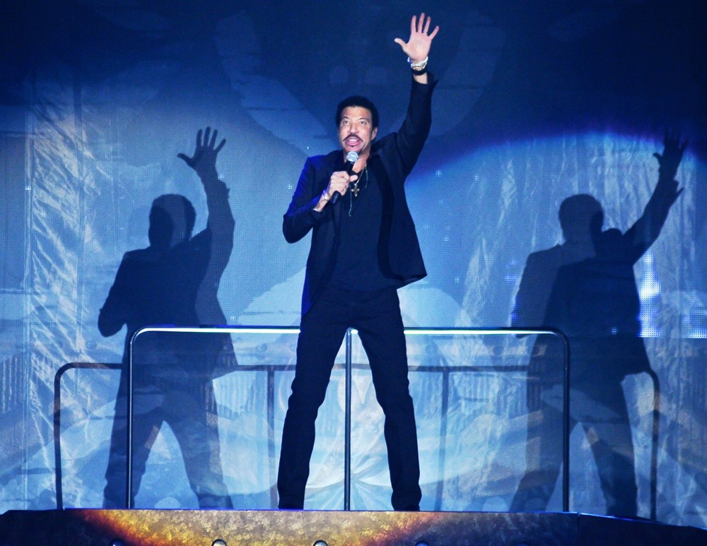 Lionel Richie;<br>Lionel Richie Performs During His Tuskegee Tour