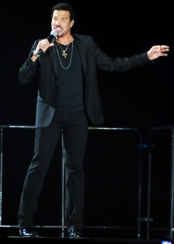 Lionel Richie;<br>Lionel Richie Performs During His Tuskegee Tour