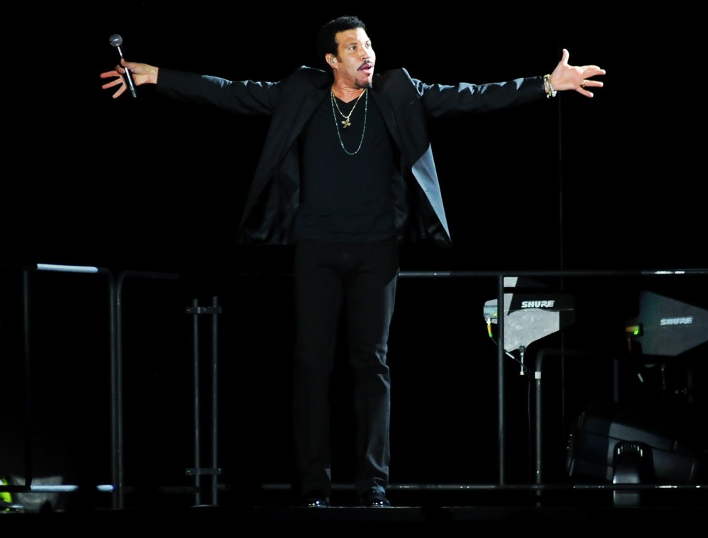 Lionel Richie;<br>Lionel Richie Performs During His Tuskegee Tour