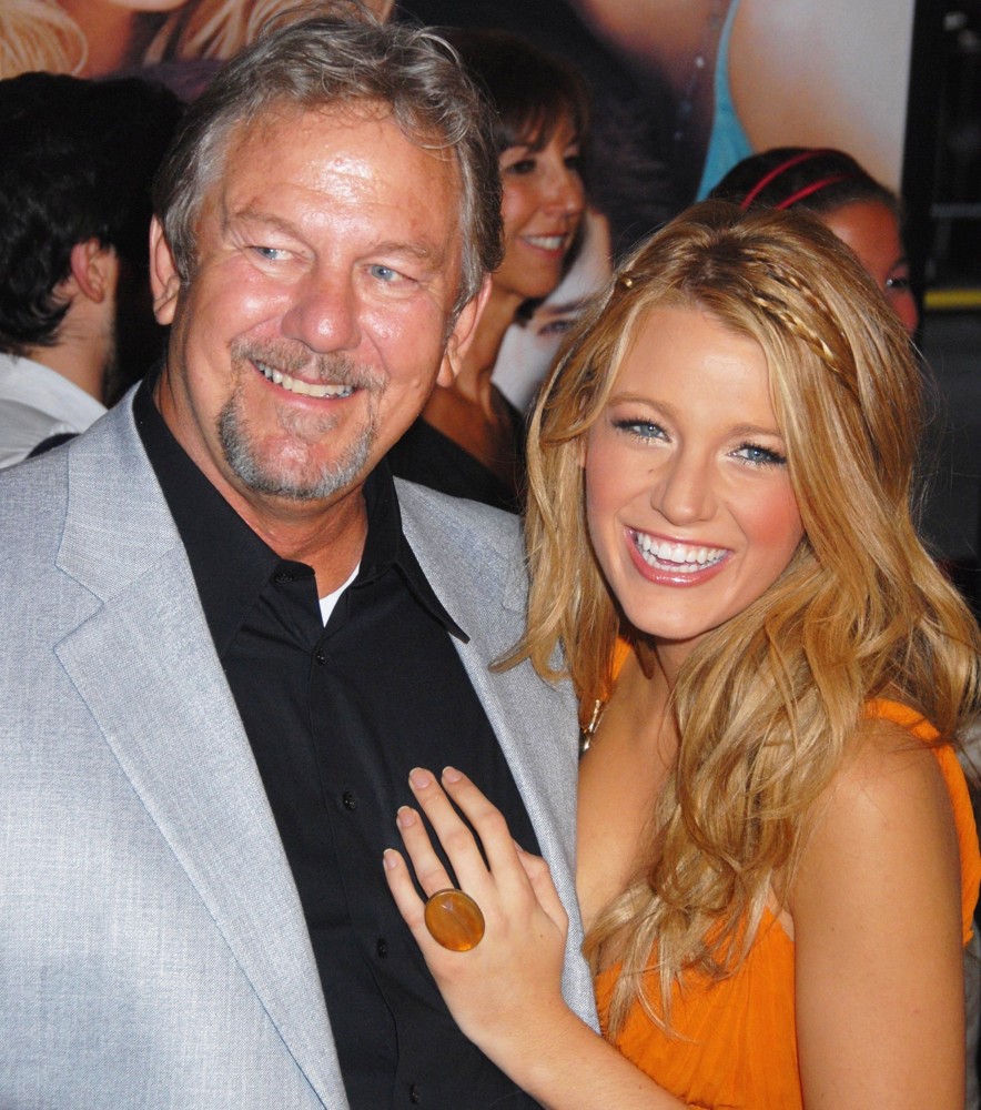 Ernie Lively Young - Ernie Lively Photos Photos - CHANEL Hosts A Dinner In ... - January 29, 1947) is an american actor and acting coach, and the father of actors eric lively and blake lively.
