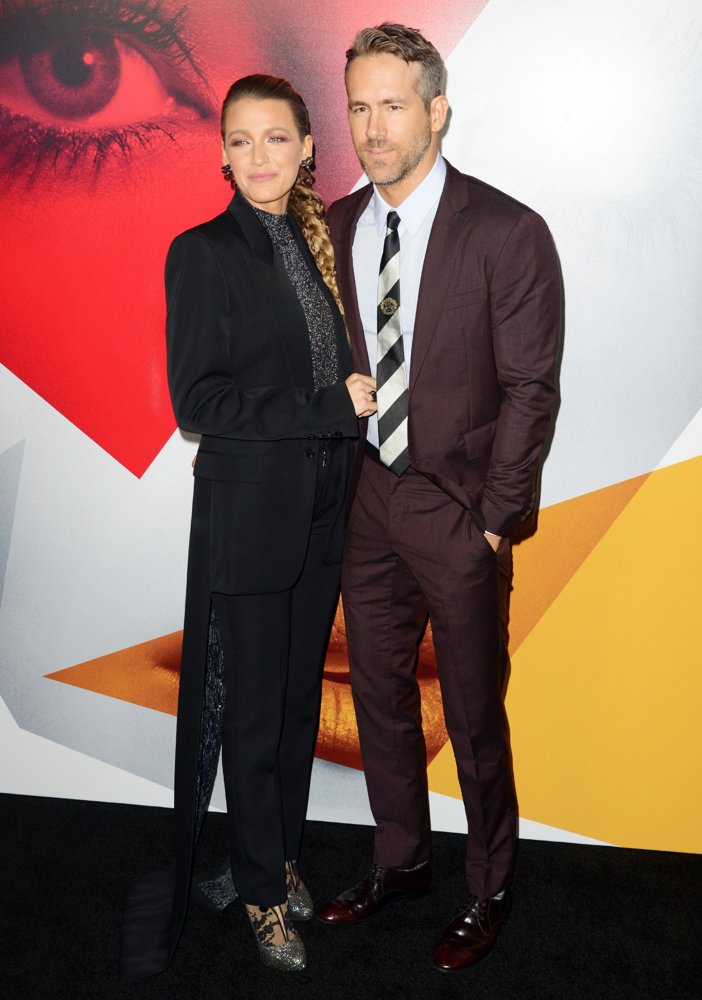 A Simple Favor Film Premiere Red Carpet Arrivals Picture 1 A simple favor film premiere red carpet arrivals picture 1