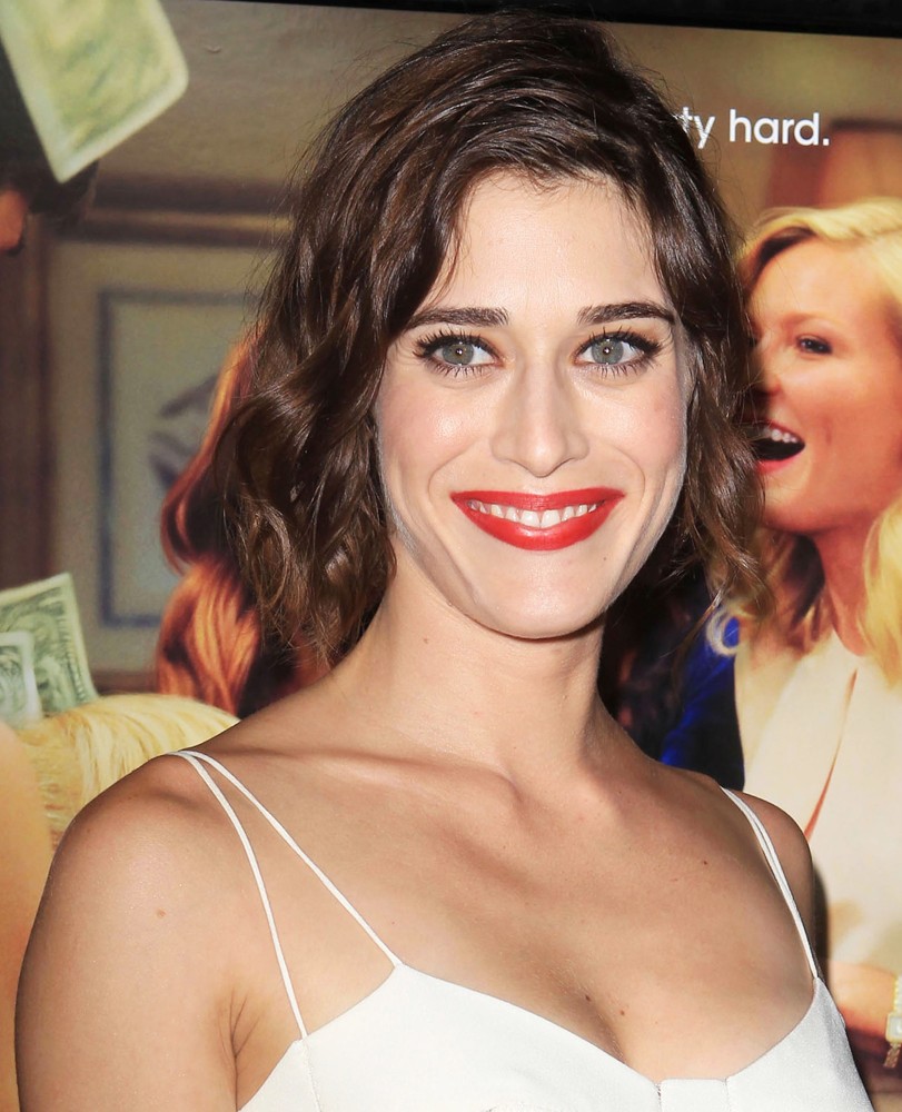 Bikini Lizzy Caplan naked (54 photos), Tits, Leaked, Selfie, panties 2017 Bikini Lizzy Caplan nude (86 foto and video), Topless, Sideboobs, Feet, butt 2020