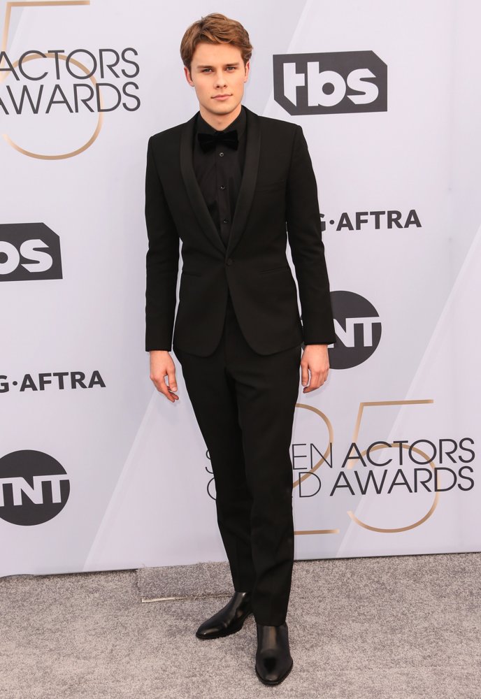 Logan Shroyer;<br>25th Annual Screen Actors Guild Awards - Arrivals