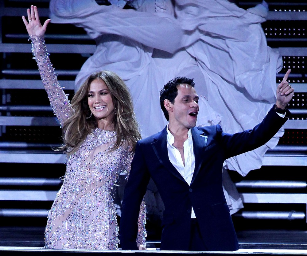 Jennifer Lopez;Marc Anthony;<br>Q Viva Show