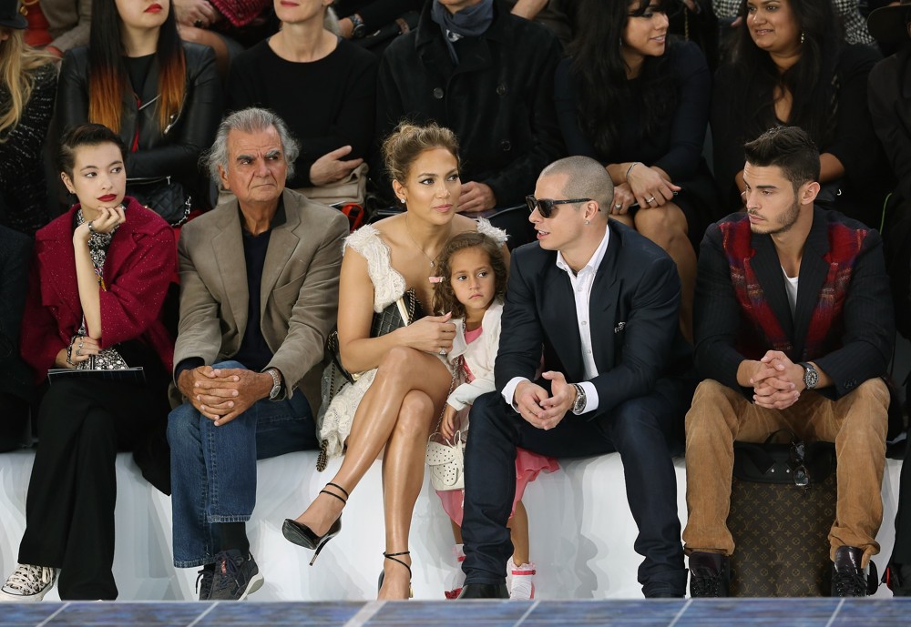 Patrick Demarchelier;Jennifer Lopez;Emme Anthony;Casper Smart;Baptiste Giabiconi;<br>Paris Fashion Week Spring-Summer 2013 - Chanel - Front Row
