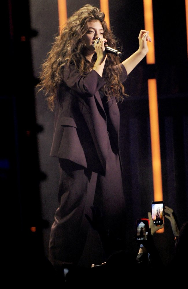 Lorde;<br>2014 MuchMusic Video Awards - Show