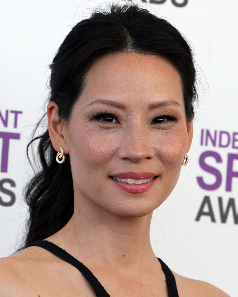 Lucy Liu Picture 30 27th Annual Independent Spirit Awards Arrivals