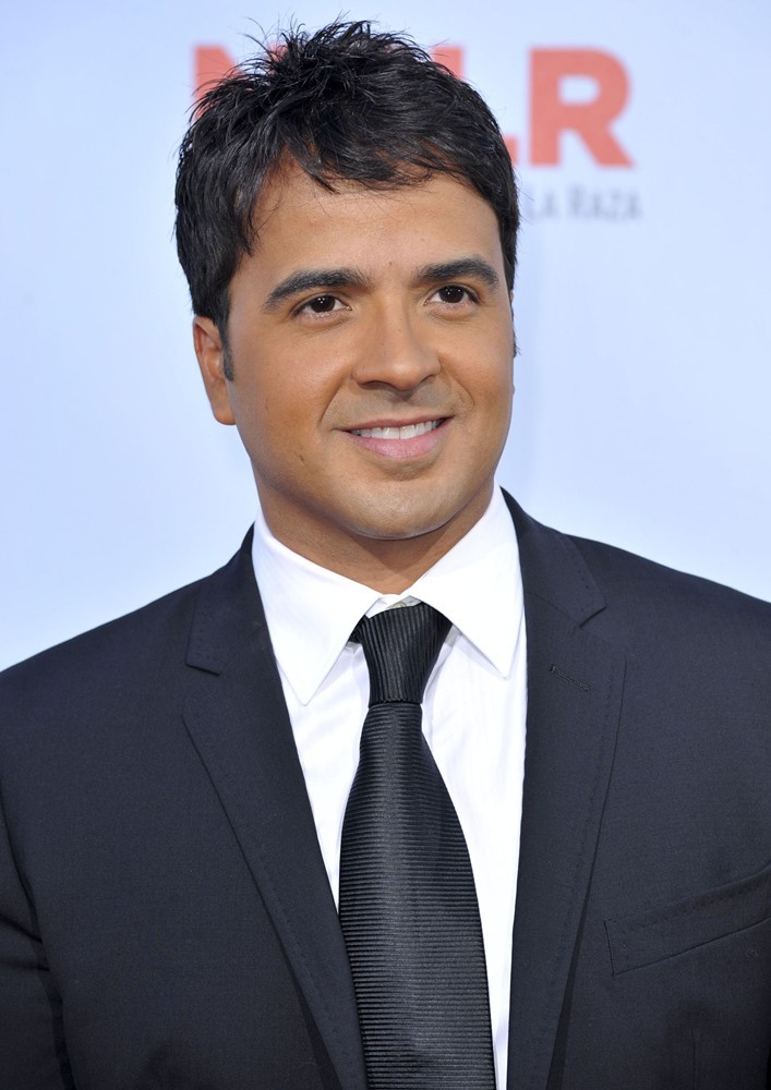 Luis Fonsi;<br>2012 NCLR ALMA Awards - Arrivals