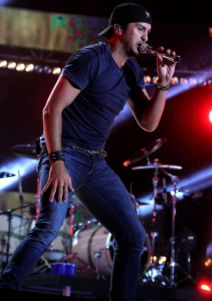 Luke Bryan;<br>2012 CMA Music Festival Nightly Concerts - Day 3