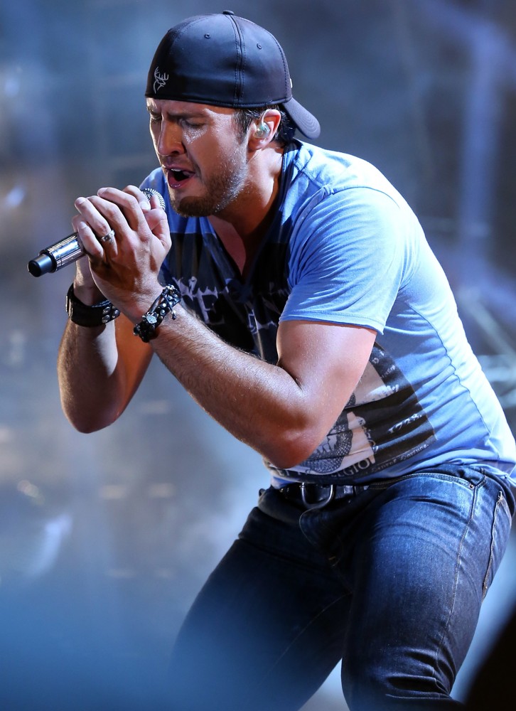 Luke Bryan;<br>The 2013 CMA Music Festival - Day 1