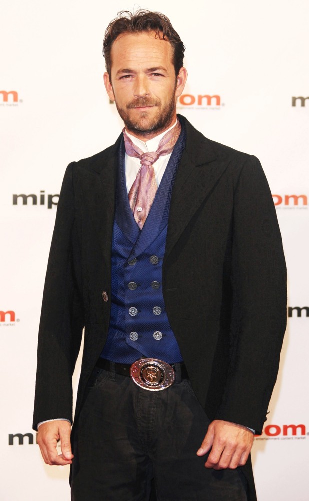 Luke Perry;<br>2010 MIPCOM Opening Night - Arrivals