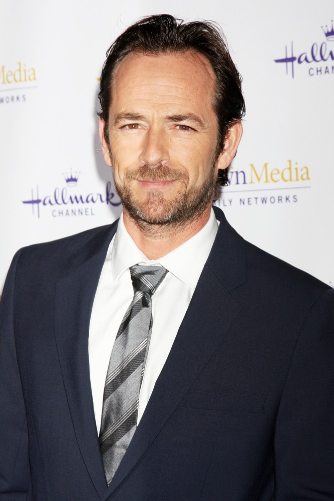 Luke Perry;<br>Hallmark Channel's Winter 2012 TCA Press Tour Evening Gala - Arrivals