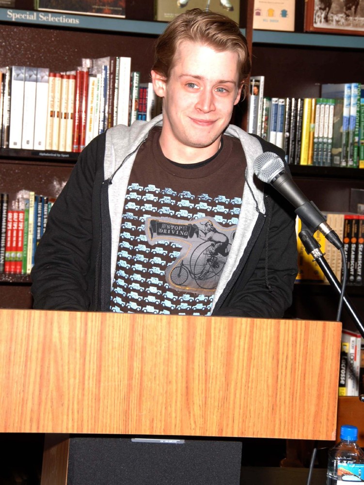 Macaulay Culkin;<br>Macaulay Culkin Signs Copies of His Book Junior