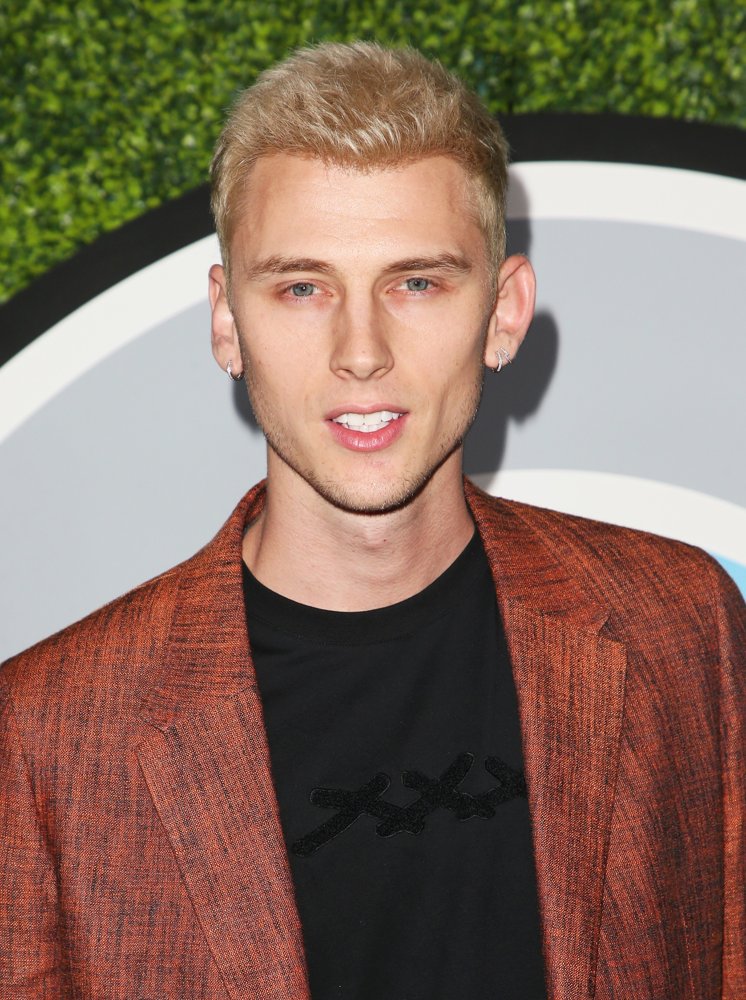 machine gun kelly pictures with high quality photos