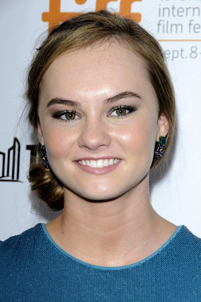 Madeline Carroll;<br>36th Annual Toronto International Film Festival - Machine Gun Preacher - Premiere Arrivals