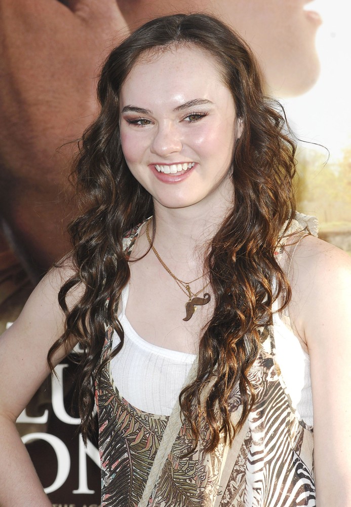 Madeline Carroll;<br>The Premiere of The Lucky One