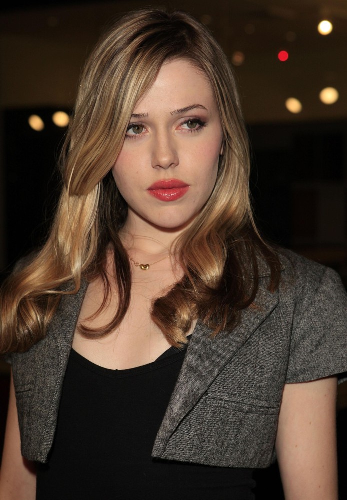 Majandra Delfino;<br>Untraceable Premiere - Arrivals