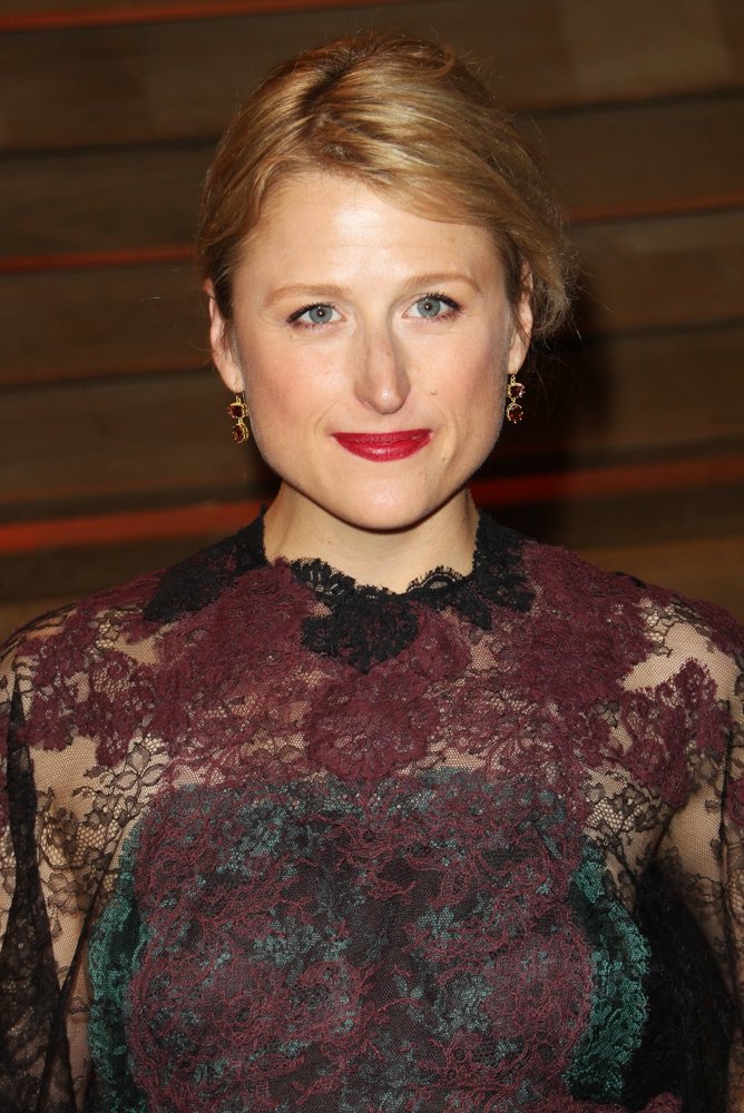 Mamie Gummer Pictures with High Quality Photos